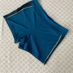 Gym shorts Sports wear for women size XL